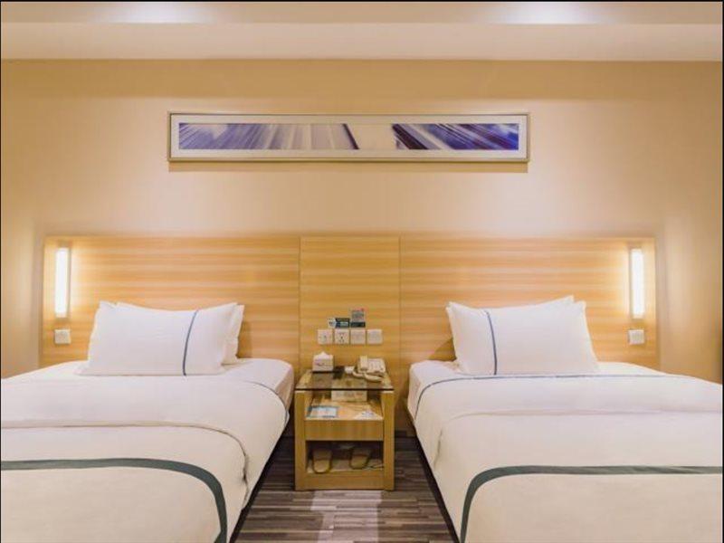 City Comfort Inn Guangzhou Tianpingjia Subway Station Branch Buitenkant foto
