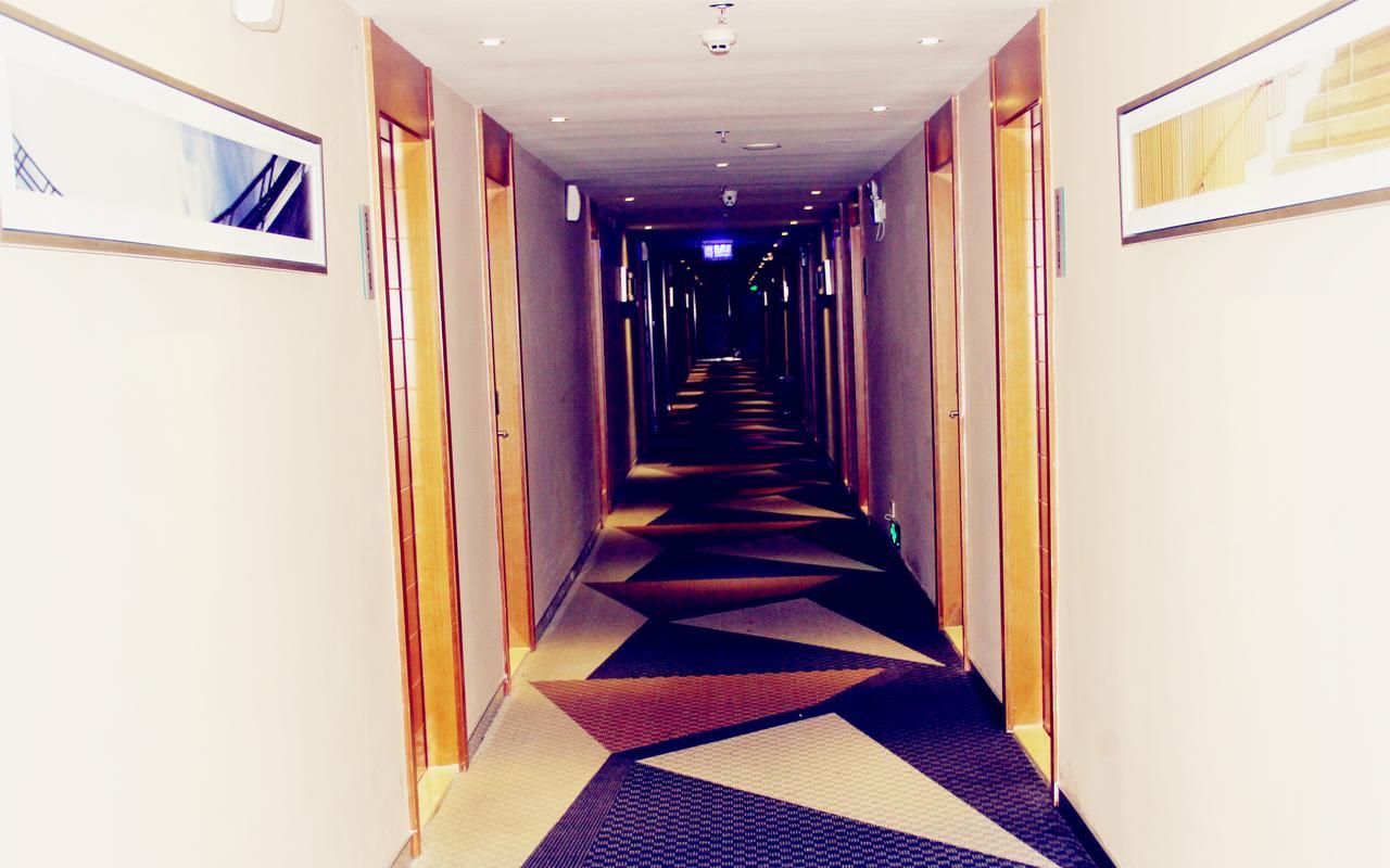 City Comfort Inn Guangzhou Tianpingjia Subway Station Branch Buitenkant foto