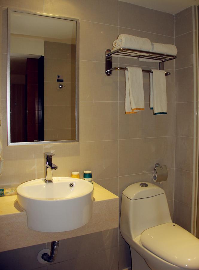 City Comfort Inn Guangzhou Tianpingjia Subway Station Branch Buitenkant foto